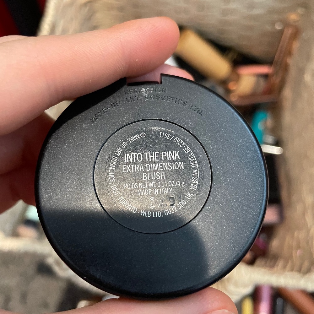 Mac Into the Pink Extra Dimension Blush